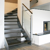 moderne Stahlwange Treppen